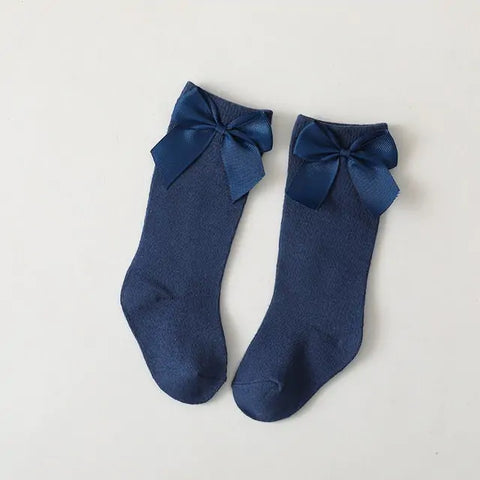 Socken im spanischen Stil für Kleinkinder