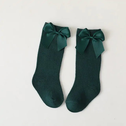 Socken im spanischen Stil für Kleinkinder