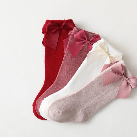 Socken im spanischen Stil für Kleinkinder
