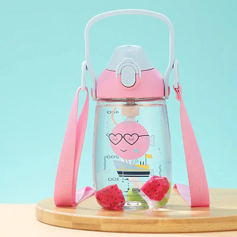Kinder Wasserflasche mit verschiedenen Design mit Strohhalm