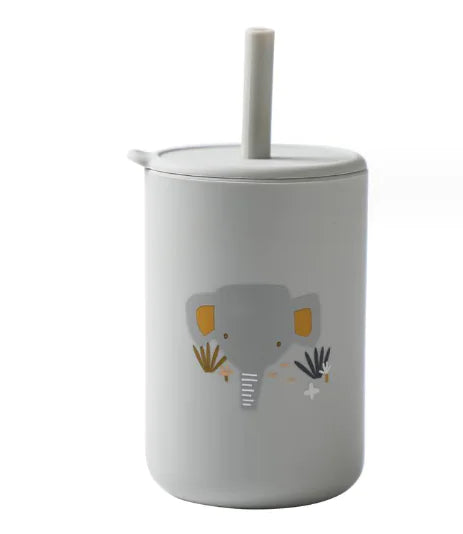 Baby-Fütterungsbecher mit Strohhalm