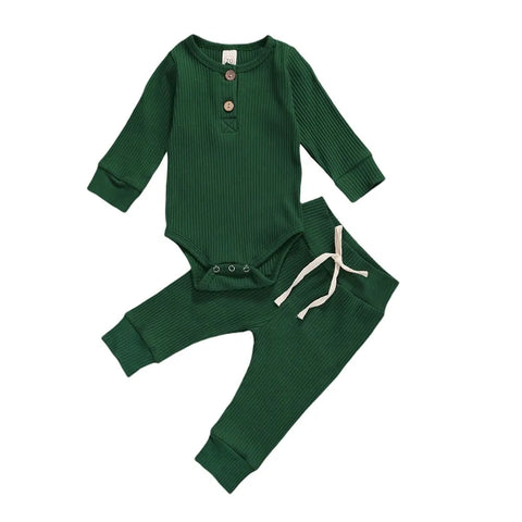 Herbstkleidung für Babys aus Baumwolle