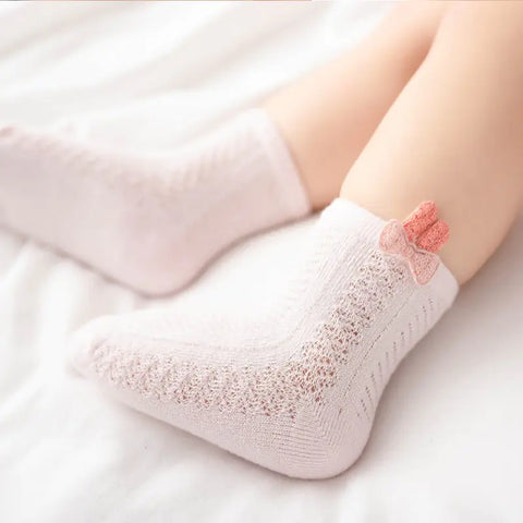 Dünne Babysocken für Babys