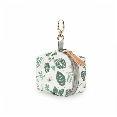 Waterproof pacifier bag for babies