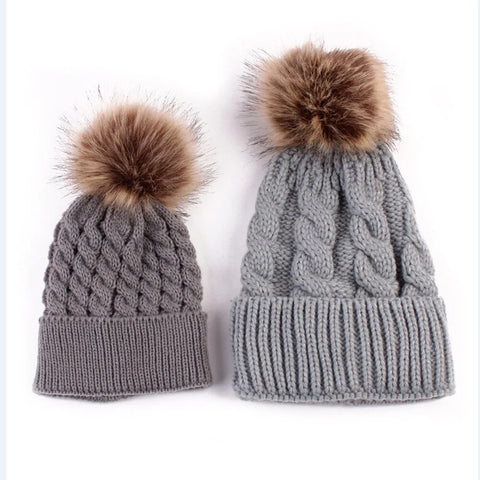 Wintermütze für Mutter und Baby
