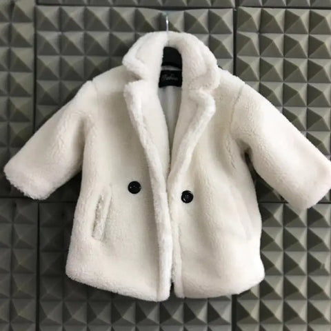 Pelzmantel für Kinder im Herbst und Winter