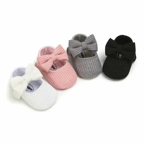 Weiche Schuhe für Neugeborene