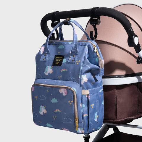 Trendy diaper bag with 13 storage pockets