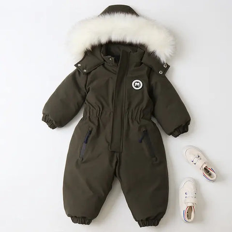 Dicker, warmer Winteroverall für Kleinkinder
