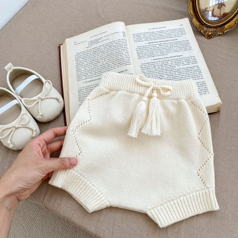 Hochwertige handgefertigte Kleid Sets für Babys Blumen Design