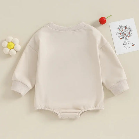 Passende Strampler und Pullover-Outfits für Schwestern mit Sister Logo und langen Ärmeln